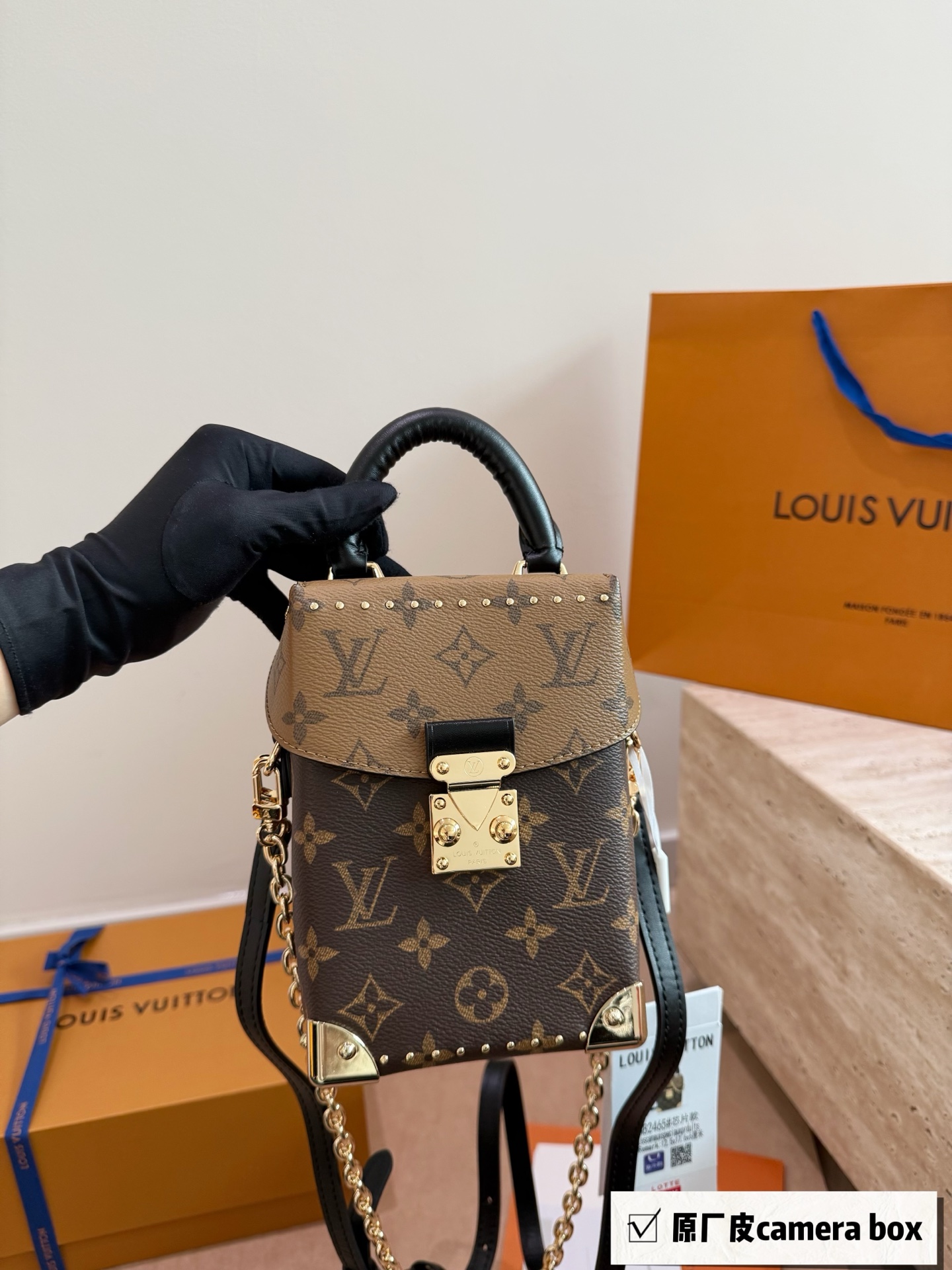 LV Monogram Handbag Cowhide Leather Chain Decor